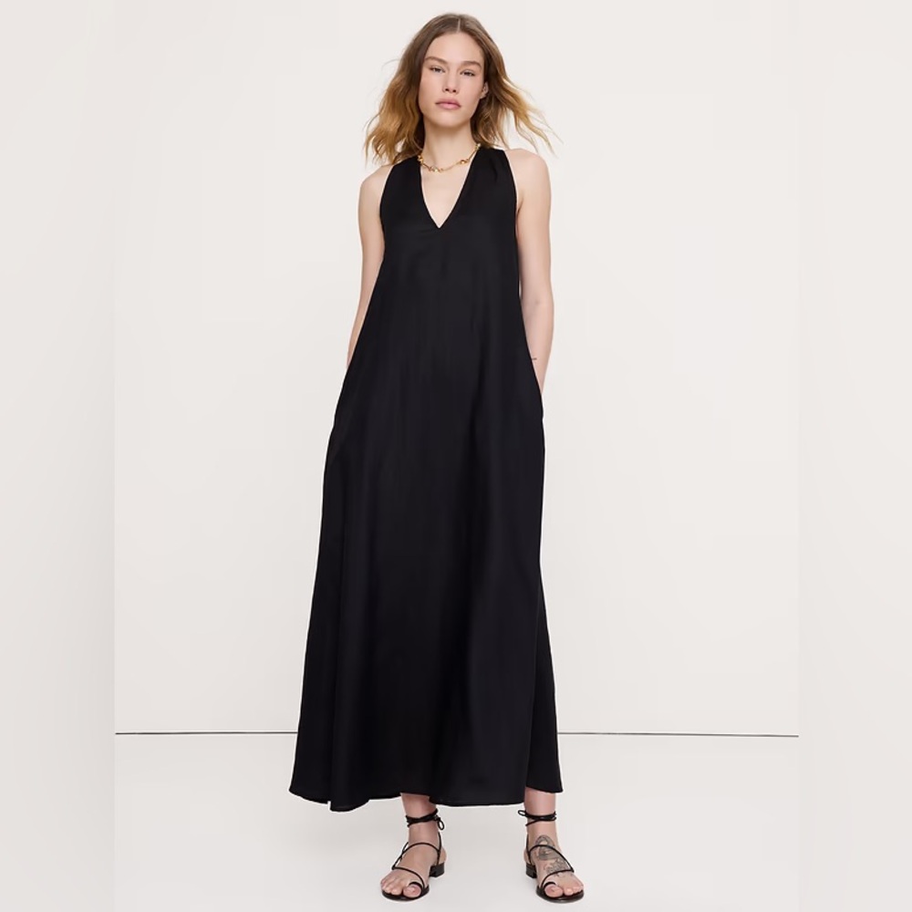 NEW! Banana Republic Black Linen Halter Maxi Dress - Size Large 🥥